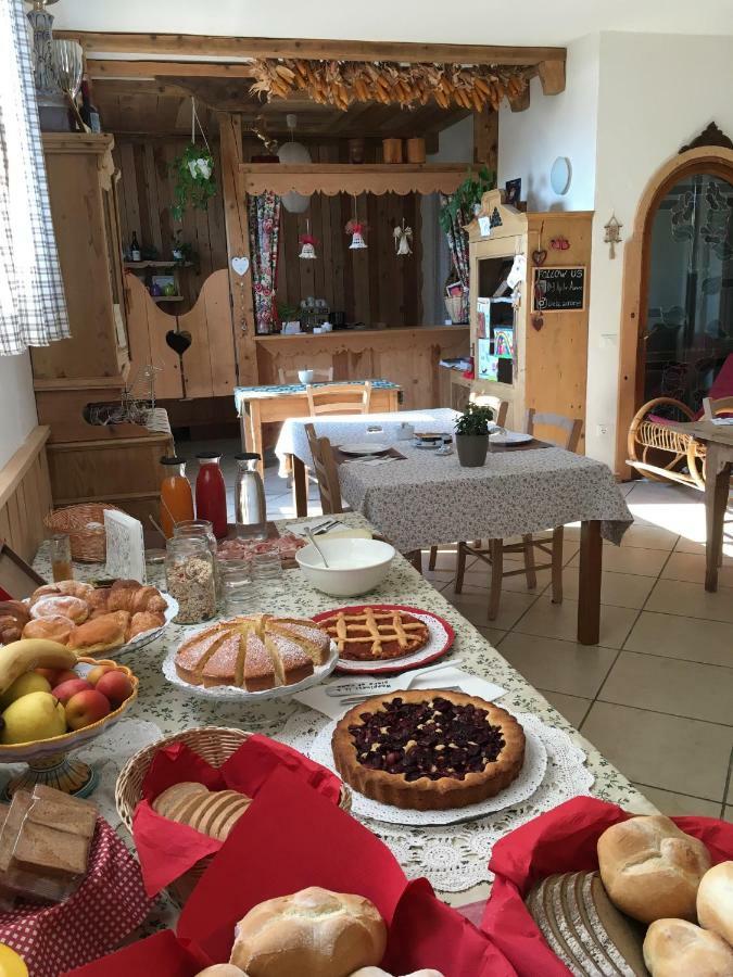 Agritur Airone Bed & Camping Bed & Breakfast Levico Terme